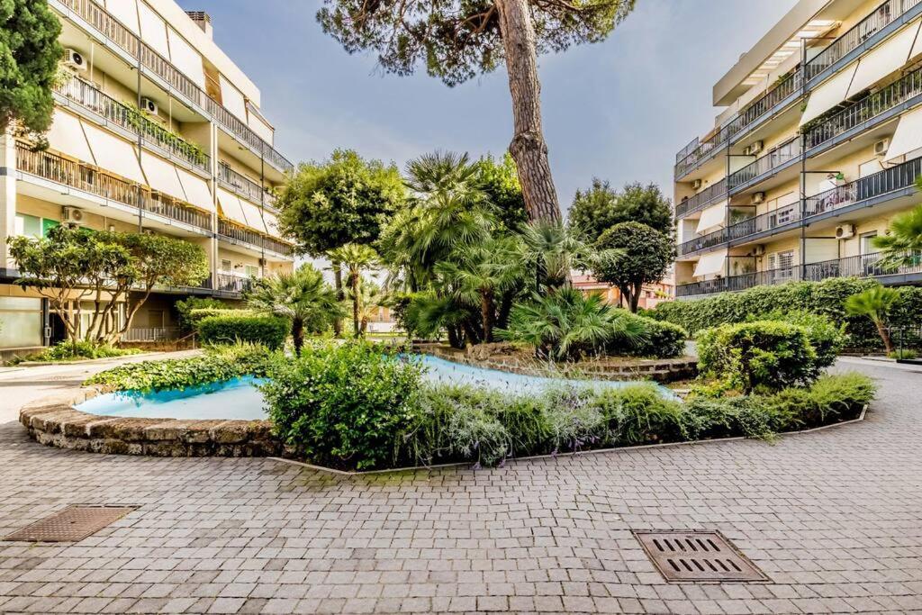 Luxury Apartment Front Of Cavalieri Hilton Hotel ローマ エクステリア 写真