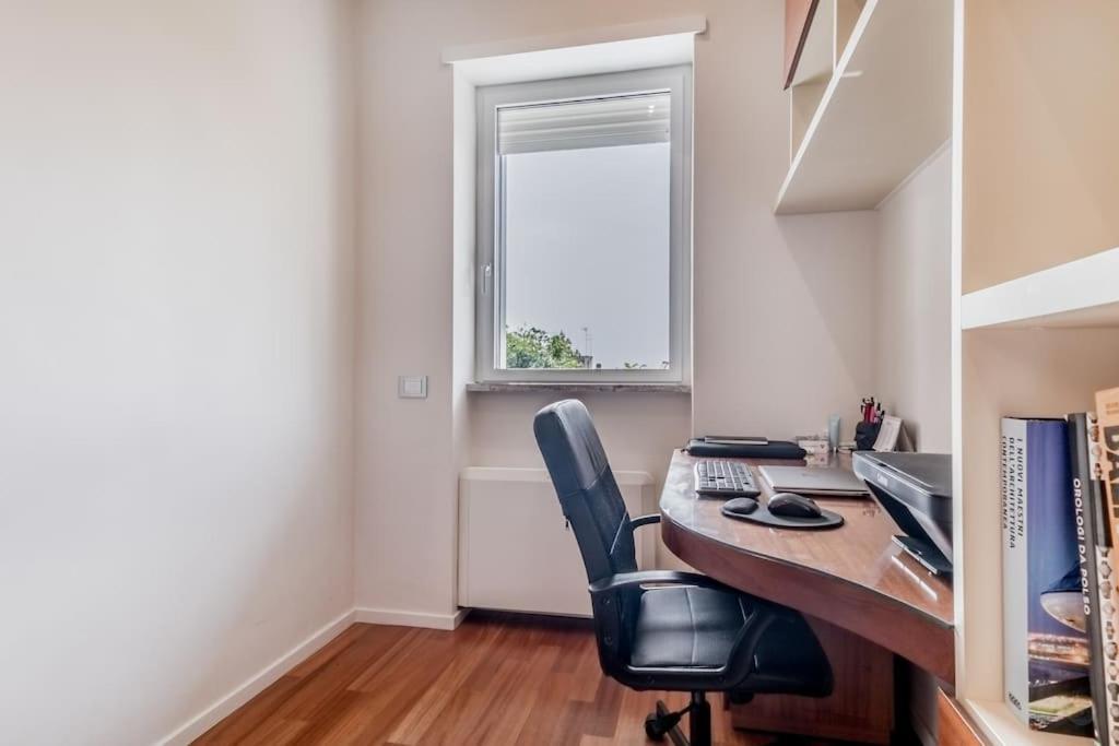 Luxury Apartment Front Of Cavalieri Hilton Hotel ローマ エクステリア 写真