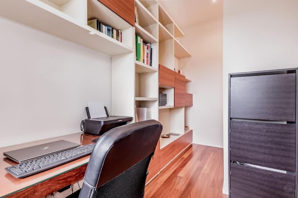 Luxury Apartment Front Of Cavalieri Hilton Hotel ローマ エクステリア 写真